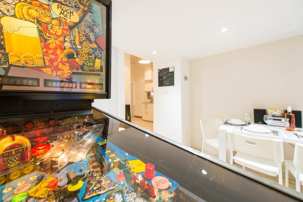 Happy Home Joy - Apartment With Free Pinball Machine Budapeszt Zewnętrze zdjęcie